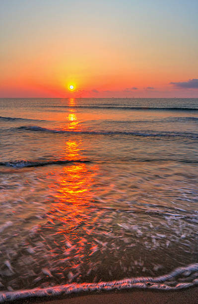 istock Sunrise over the sea 620406072