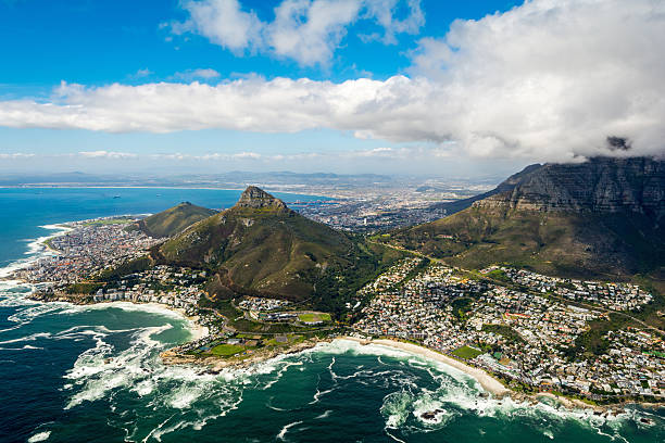 istock Cape Town and the 12 Apostels from above 620726934