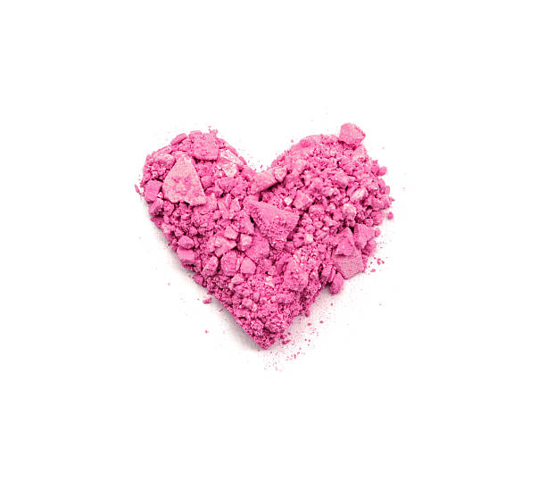 istock heart shaped crushed eyeshadows isolated on white background 620728300