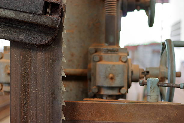 istock Close up blade of bandsaw 620733910