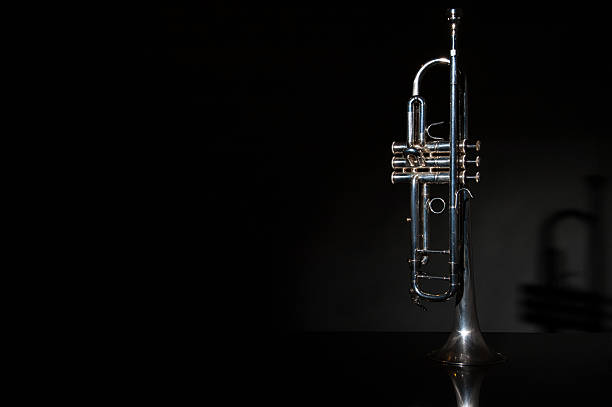 トランペット、 管楽器 - jazz music trumpet valve ストックフォトと画像