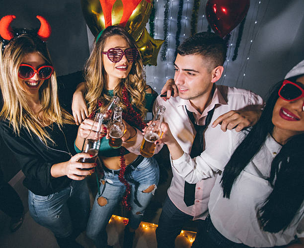istock Toast to friendship! 620973240