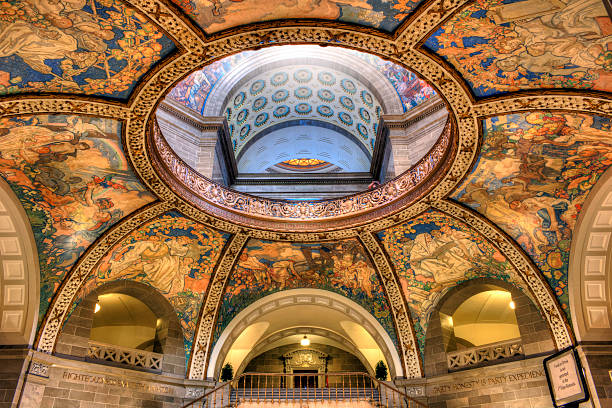 Rotunda of the Missouri State Capitol Rotunda of the Missouri State Capitol Building in Jefferson City, Missouri united states capitol rotunda photos stock pictures, royalty-free photos & images