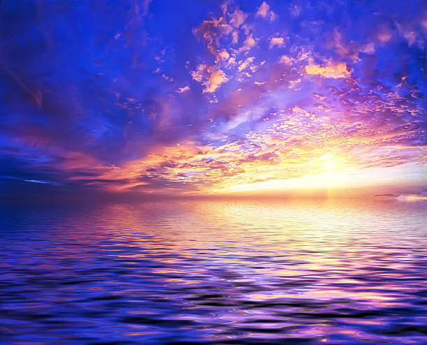 Beautiful silhouette sunset at tropical sea
