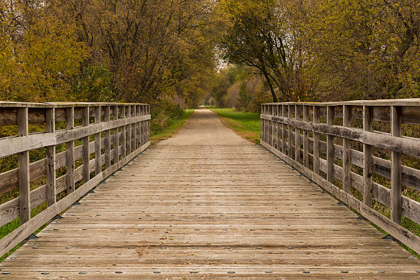 istock Bike Trail Bridge In Autumn 621120068
