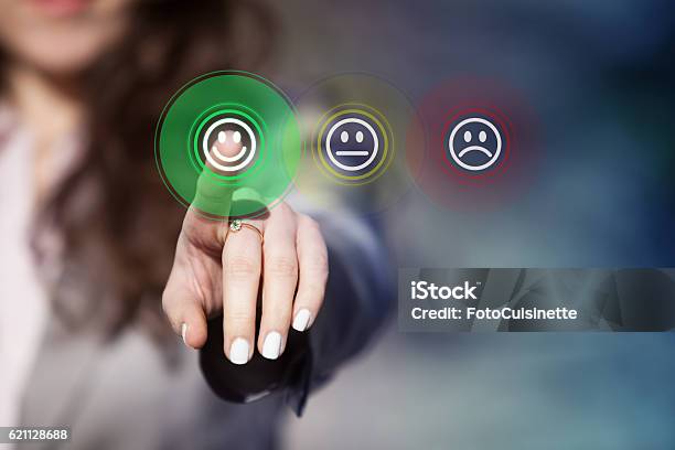 Evaluación Del Servicio Al Cliente Foto de stock y más banco de imágenes de Cliente - Cliente, Satisfacción, Orientado al cliente