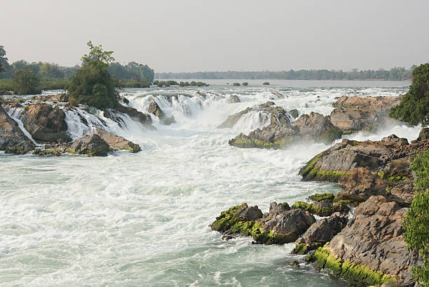 istock Khone Phapheng Waterfalls, Laos, Asia 621139228