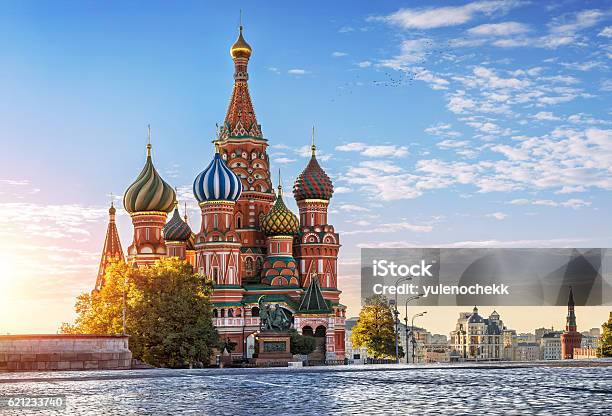 Foto de Catedral De São Basílio E Ninguém Ao Redor e mais fotos de stock de Kremlin - Kremlin, Moscou, Catedral de São Basílio