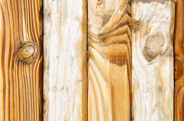 holz textur planken  - wood weathered textured wood chip stock-fotos und bilder