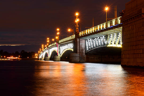 istock Troytsky bridge lights at night, Saint-Petersburg 621239442
