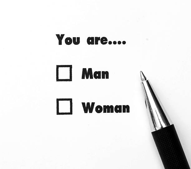 istock Man and woman check boxes ink print 621251352