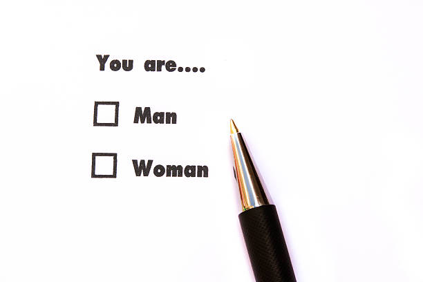 istock Man and woman check boxes ink print 621251374