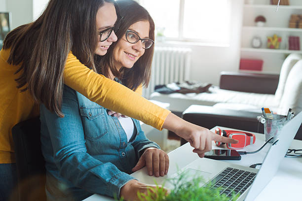 istock Mother works at home 621349388
