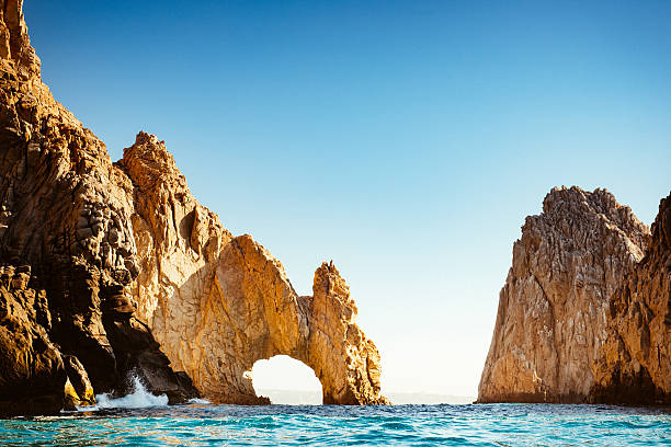 cabo san lucas, mexique - natural arch photos et images de collection