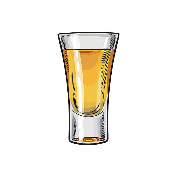 골드 데킬라, 고립 된 벡터 일러스트레이션의 전체 손으로 그린 유리 - tequila shot glass glass tequila shot stock illustrations