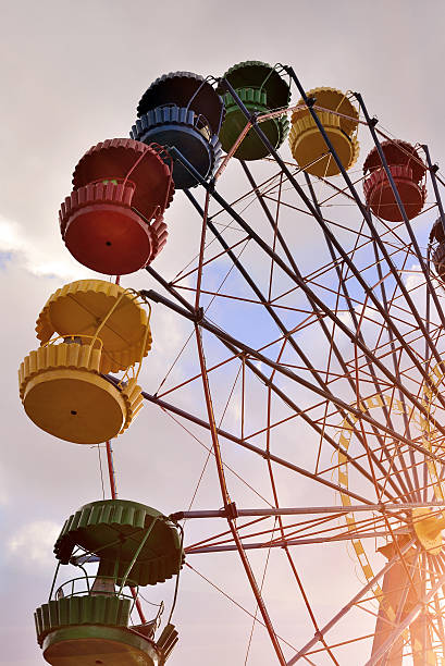 istock Ferris wheel on the background of blue sky 621466514
