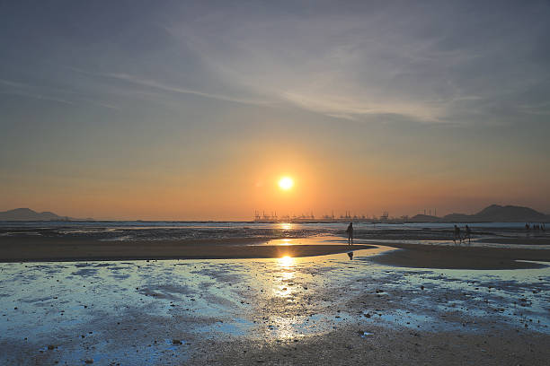 istock colorful sunset during low tide at PAK LAI 621481600