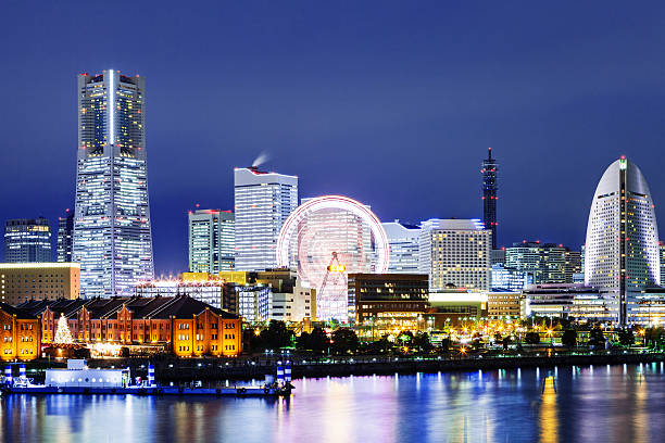 istock Yokohama skyline at night 621488898