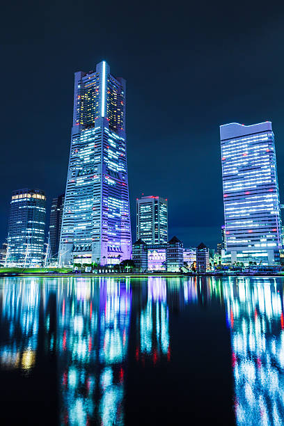 istock Yokohama skyline at night 621489396