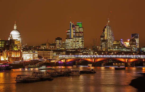 istock London skyline at night 621498898