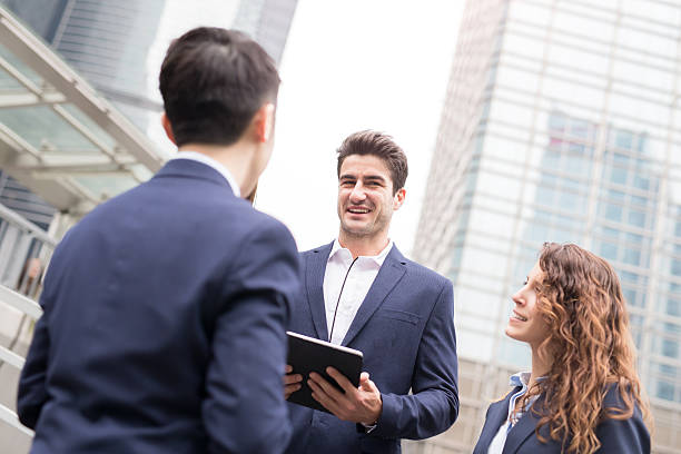 istock businesspeople meeting 621507372