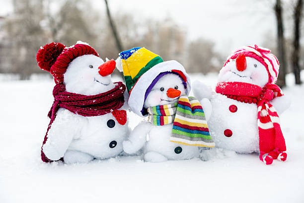 istock Happy snowman family 621581426