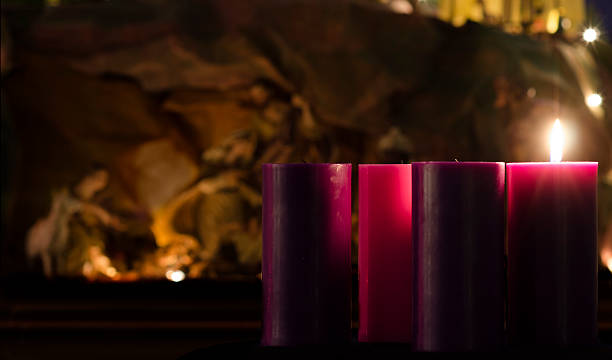 Advent Candles and Creche Week 1 Advent Candles and Creche Week 1 advent stock pictures, royalty-free photos & images