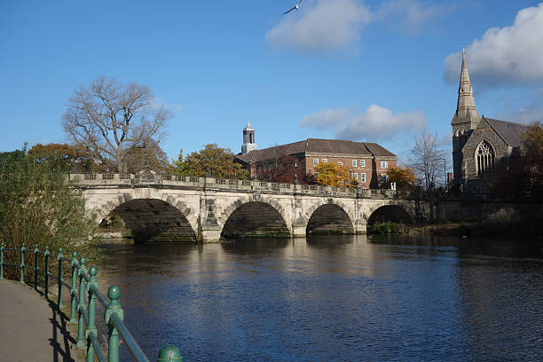 istock The English Bridge 621607020
