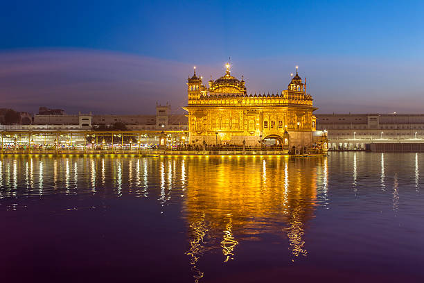 istock Golden Temple (Harmandir Sahib) in Amritsar, Punjab, India 621725104