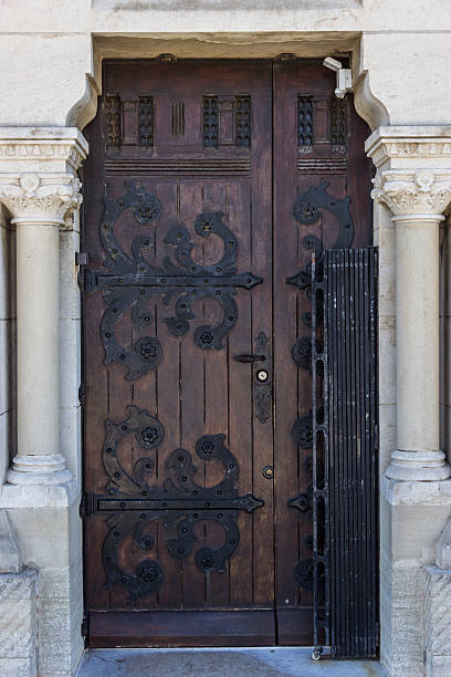 istock Old vintage wooden door 621732594