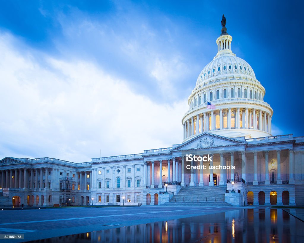 UNITI.  Capitol Building - Foto stock royalty-free di Washington DC