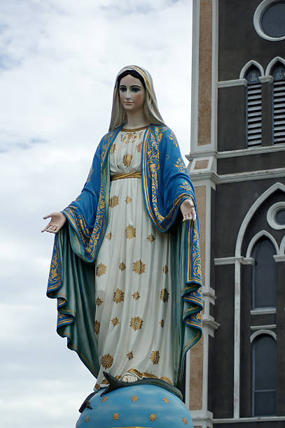 istock The gothic catholic church in eastern Thailand 621914676