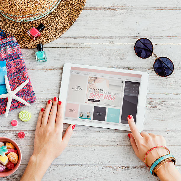 istock Woman Online Shopping Website Concept 621921536