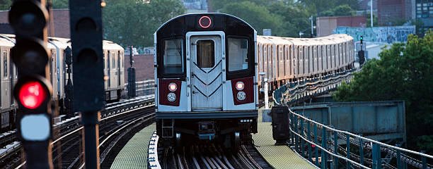 Tren de metro de nueva York - foto de stock
