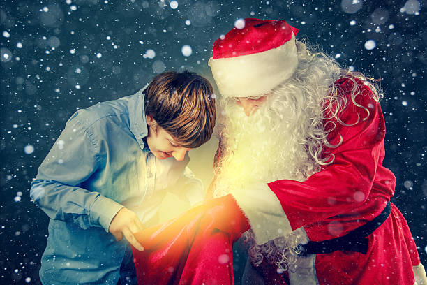 istock Authentic Santa Claus brought gifts. 621976604