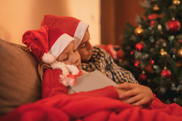 istock Waiting For A Santa Claus 622000960