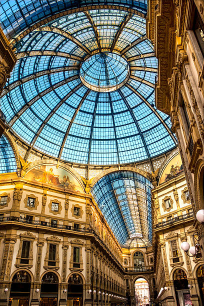 istock Galleria Vittorio Emanuele Milan piazza Duomo 622005212
