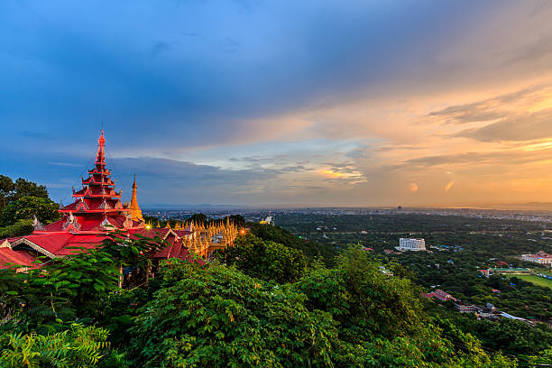 istock Mandalay city, Mandalay Hill 622009088