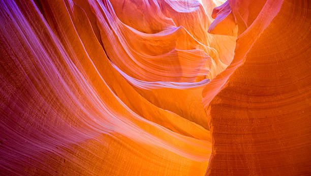 bellissimo lower antelope canyon - roccia immagine foto e immagini stock