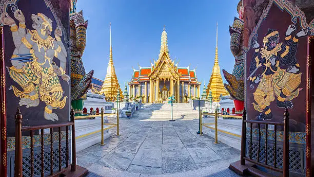 Photo of Wat Phra Kaew Ancient temple in bangkok Thailand