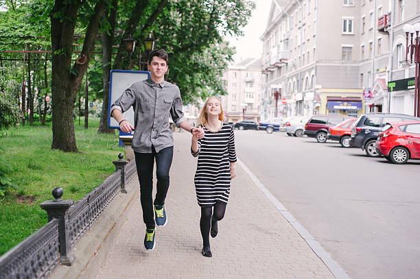 istock funny couple HD 622065098