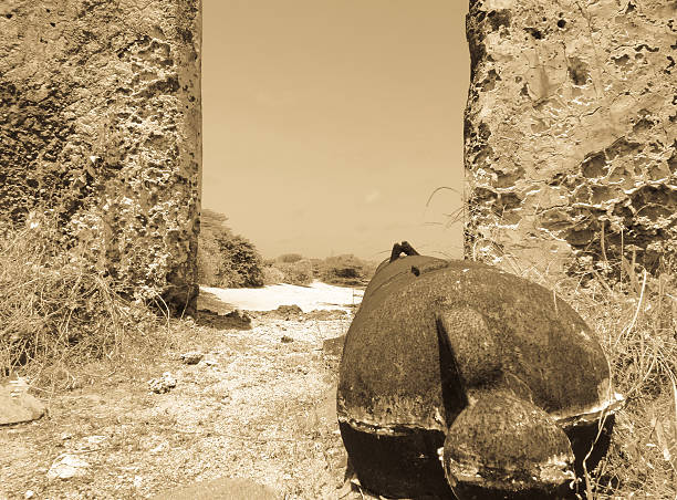 istock Old pirate fortress with medieval cannon 622072692