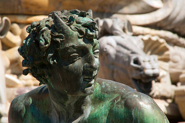 istock fountain of Neptune in Florence 622178772