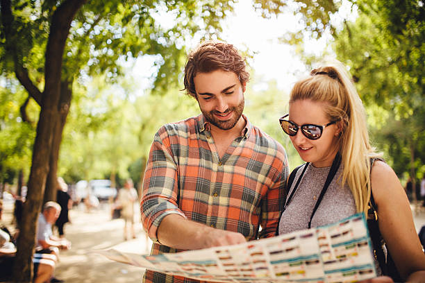 istock Tourists Looking at a Map in Barcelona 622183230