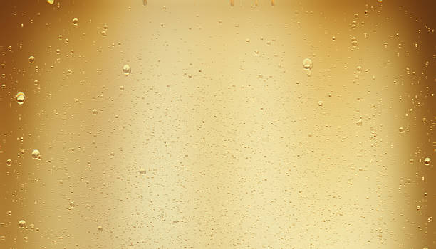 istock Golden Sparkling Champagne Bubbles 622191982