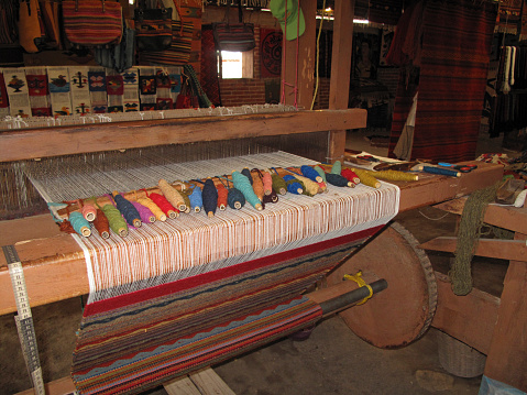 Weaving with an old traditional loom, Teotitlan Del Valle, Mexiko