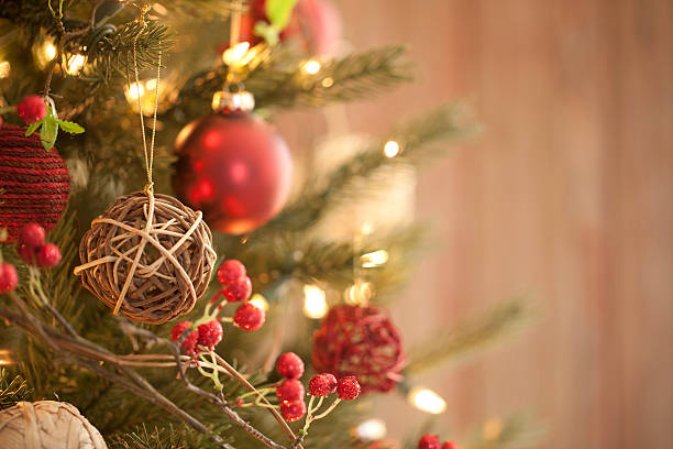 istock Christmas Holiday Environmentally friendly Tree, Natural Ornaments, Wood Background 622208306