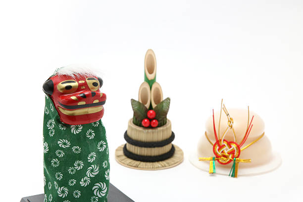 istock Lion dance(Shishimai), round rice cake(Kagamimochi), and bamboo(kadomatsu). 622422312