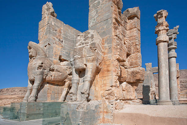 istock Old Gates, Ruins of ancient Persepolis 622431818