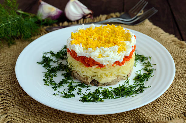 istock Easy Diet salad layers in the shape of a circle 622441946